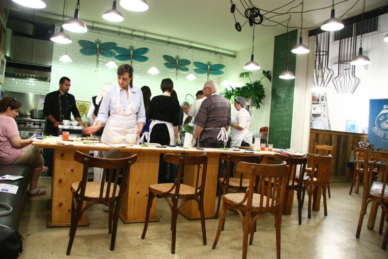 Standard cooking workshop